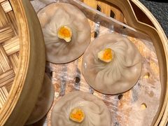 蟹粉小笼-成隆行·蟹王府(九江路店)
