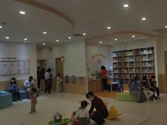 -KidsHome毅英宝贝家早教托育中心