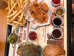 -The Habit Burger Grill 哈比特汉堡(复兴soho店)