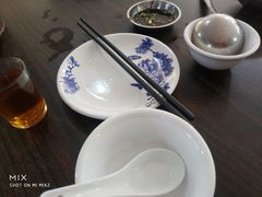 -鸿渡渔庄·特色鸭咀鱼