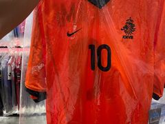 -SFALO 飛龍球衣專門店旺角店