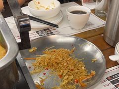 -后街佬·炭火鲜鱼杂(南城店)