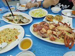 -海上渔村食府海鲜餐厅