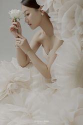 -挪娅婚纱摄影皇家会所
