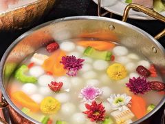 -得意咚瓜·顺德鱼生·冬瓜火锅(深圳首店)