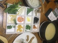 -云海肴·云南小炒·汽锅鸡(天津国金汇店)