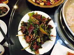 -老来福·非遗酸汤兔(凯旋路店)