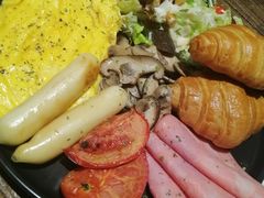 -邊渡咖啡