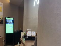 -灸春堂·艾灸·痛症·整脊连锁(之江银泰店)
