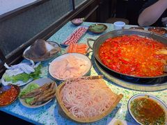 -鸿姐老火锅(疁城新天地店)