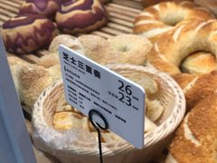 -焙丽拾光(麦凯乐直营店)