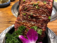 -明洞阿姨·韩式酱蟹烤肉·创意料理(三元桥店)