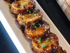 香煎鹅肝藕饼-三利音·东方司宴(外滩店)