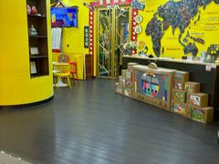 -杨梅红艺术教育(万象城校区)