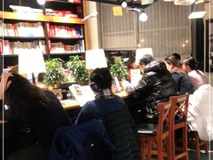 -西西弗书店&矢量咖啡(凯德晶萃广场店)