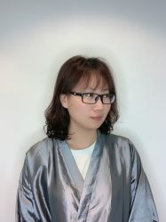 -BULB STUDIO 巴柏明星发型工作室