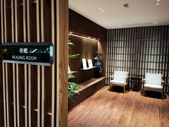 -骏佳雷克萨斯汽车销售服务中心-停车场