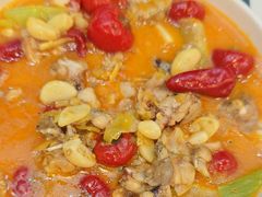 -老鄞江清水龙虾•赵赵家(江北店)