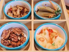 -菌自由丨野生菌火锅特色庭院餐厅(丽江古城店)