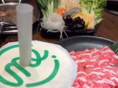 -呷哺呷哺 小火锅 (浦东新欧尚超市店)