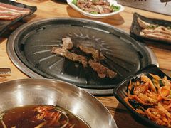 -韩呈黑牛家烤肉(太原街万达店)