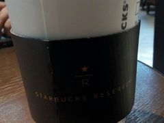 -星巴克臻选(广州高德置地秋广场店)