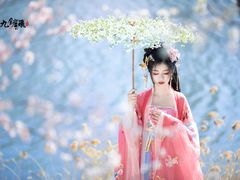 -九月鹰飞汉服摄影工作室