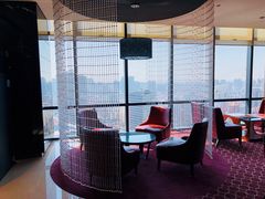 -上海龙之梦万丽酒店