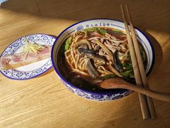 -镇南锅盖面馆(解放路店)