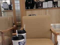 -霸王茶姬(云杉奥莱店)