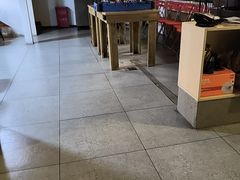 -毛辣果·贵州红酸汤牛肉火锅(西单店)