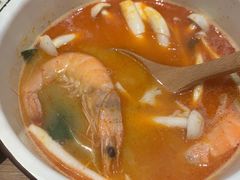 泰式传统冬阴功汤-迷你椰·泰式大排档(观前街店)