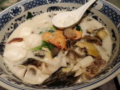 -山外山菜馆(玉泉路店)