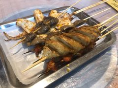 大鱿鱼-阿木龙虾·烧烤涮肉羊蝎子(栖山路店)