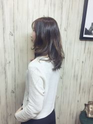 -首脑美发沙龙