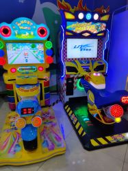 -多奇妙乐园·淘气堡·电玩·抓娃娃(海口吾悦店)