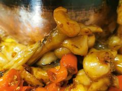-超越炭火牛蛙火锅鸡(河东店)