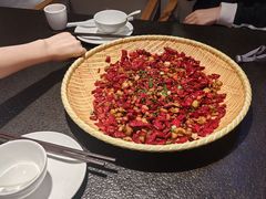 -万重锦·人文川菜馆(骡马市店)