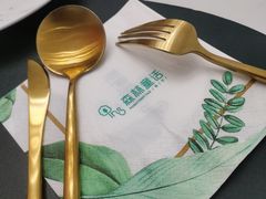 -ins森林童话餐厅coffee&bistro