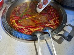 -巴国妹子毛肚火锅(蓝光悦城店)