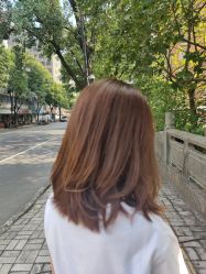-苑苑发型设计