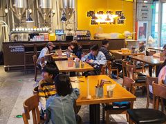 -HUZI虎滋精酿餐吧(京西大悦城店)