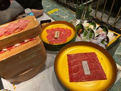 -一绪に寿喜烧自助(世茂广场店)