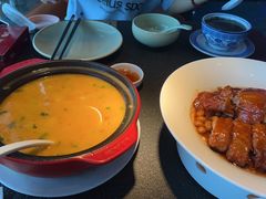 -蝴蝶里·粤菜·点心(滨江龙湖店)