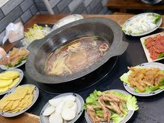 -重庆故事姊妹老火锅(财经学院店)
