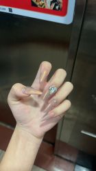 -倾·卿自助美甲美睫工作室