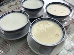 -周大娘牛乳(旧寨古村总店)