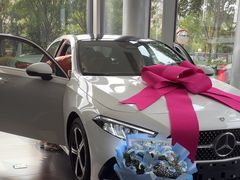 -天津波士信达奔驰4S店(卫津南路店)