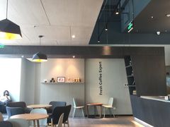 -瑞幸咖啡(宝华国际广场店)