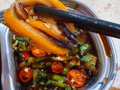 海虹-船梆煮•蒸汽海鲜·炉火烤肉(五四广场店)